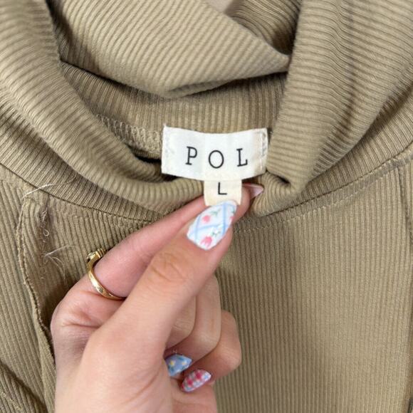 POL Snap Button Turtle Neck Ribbed Bodysuit - Picture 3 of 3